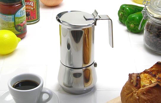 コーヒーメーカーを、男性へのプレゼントに。秘密にしたいとっておきブランドって？