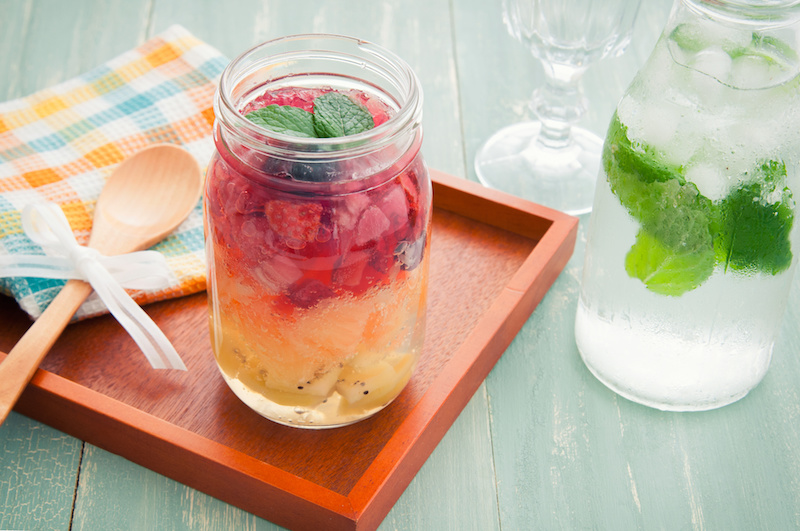 見た目も涼しげなゼリーを手土産に。夏の褒められぷるるんスイーツを大特集