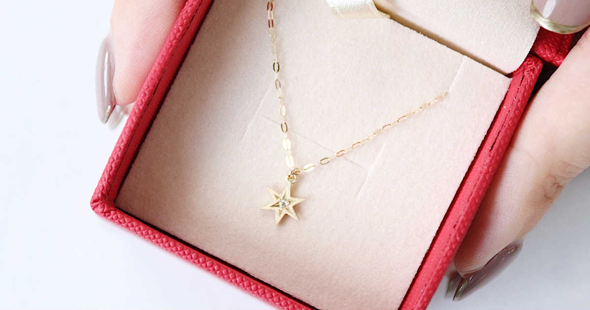 AURORA GRAN 真夜中の星ネックレスのプレゼント・ギフト通販 | Anny