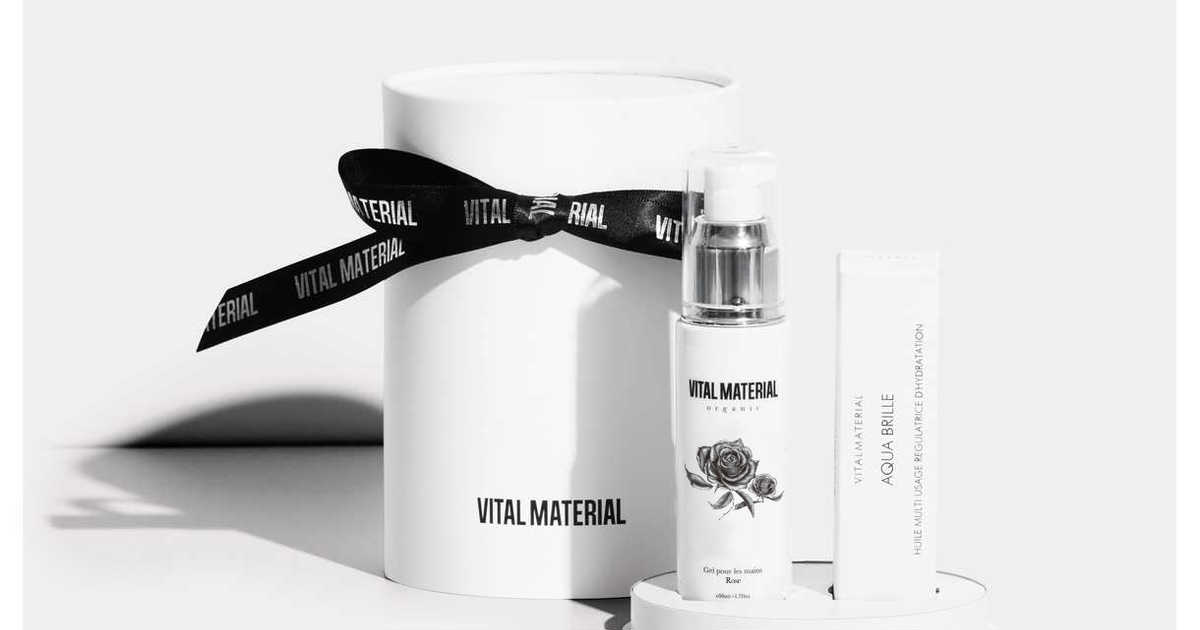 VITALMATERIAL GIFT BOX SET／ハンドジェル・マルチオイルの