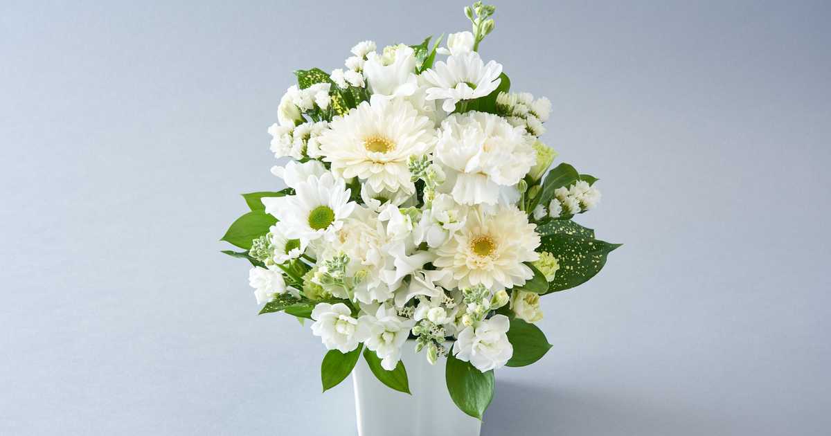 Anny　Anny（アニー）　flowers　メモリアルアレンジメントSのプレゼント・ギフト通販