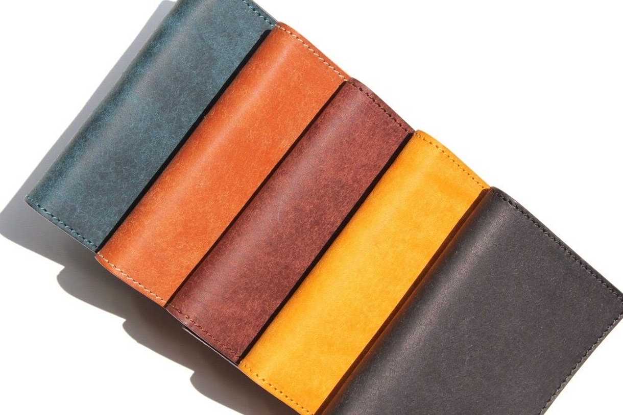 イタリアンレザーの本革名刺入れ