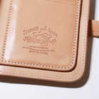 middle wallet