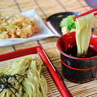 抹茶そば 1袋 2人前 静岡県産抹茶 茶蕎麦 本返しざるそばつゆ付き 乾麺タイプ