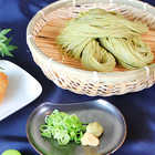 抹茶そば 1袋 2人前 静岡県産抹茶 茶蕎麦 本返しざるそばつゆ付き 乾麺タイプ