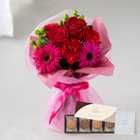 【送料無料】スタンディングブーケとゴディバクッキーセット[GODIVAショッパー付き] | レッド