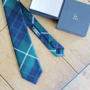 父の日に気の利いたプレゼントを贈ろう！もらって嬉しいギフトで特別な1日に。