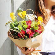 中目黒のお花屋さん(hana-naya)で素敵なお花のプレゼントを。