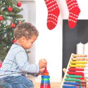 小学生低学年（1・2・3年生）の男の子が喜ぶクリスマスプレゼント。予算と選び方