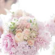 出産祝いには花の贈りものを。知っておきたいマナーと人気ギフトを紹介