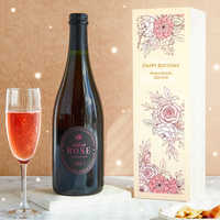 名入れができる昇進祝い。お酒からグラス、ビジネスグッズまで厳選