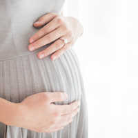 妊婦さんが喜ぶやさしいプレゼント。妊娠祝いにぴったり、お役立ちマタニティギフト