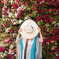 母の日は帽子のプレゼントで、お母さんにワンランク上のおしゃれを贈ろう