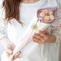 結婚祝いにはプリザーブドフラワーが人気!おすすめの理由と贈る時のポイント
