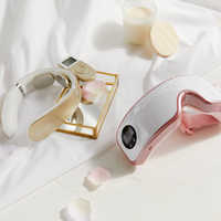 30代の妻へ贈る誕生日プレゼント！話題の美容家電や人気のアクセサリーをご紹介