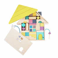 おもちゃからベビー服まで!一人目が生まれた方に絶対に喜ばれる出産祝いをご紹介