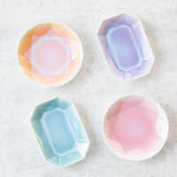 料理好きな方への結婚祝いに♡もらって嬉しい豆皿をご紹介