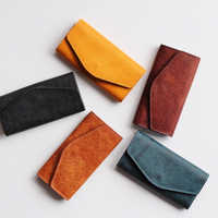 男性が喜ぶ誕生日プレゼント│人気のキーケースを種類別にご紹介！