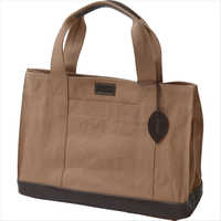 予算5万円で彼女に贈るクリスマスプレゼント。大人の女性に似合う良い物を厳選