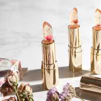 記念日に贈る彼女へのプレゼント!必ず喜ばれるアイテムで特別な1日を演出しよう