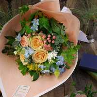 退職祝いに贈る花の相場は?おすすめのおしゃれな花束を相手別に厳選!