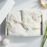 1歳のタイミングで贈るママ向け出産祝い。初誕生を祝う気持ちが伝わるアイテム15選