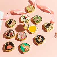 人気のリップはこれ！プレゼントに喜ばれるおしゃれコスメを大公開