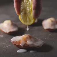 友達に感謝の気持ちを伝えられる!今人気の結婚内祝いのプレゼント15選