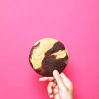 【予算1000円】出産祝いに喜ばれるお菓子特集。お値段以上に見えるお菓子が集結