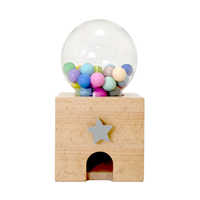 1歳半のクリスマスプレゼントは、成長を支えるアイテムを贈ろう！