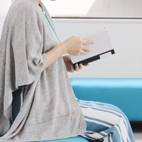 大切な彼女へのホワイトデーギフト。白がテーマのファッション小物を贈ろう