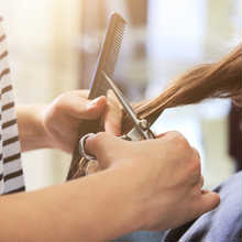 ヘアケアプレゼント人気ブランド9選!おすすめのオイル・シャンプー・トリートメントは?