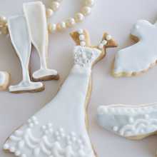 結婚祝いにおすすめのお菓子!喜ばれるおしゃれかわいいスイーツを厳選