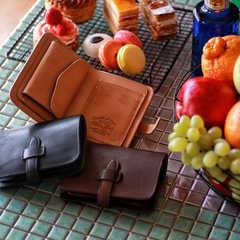 middle wallet