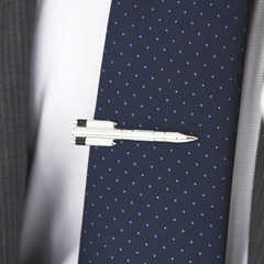 ロケット型ネクタイピン