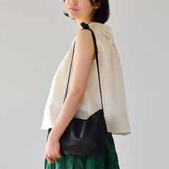 CLASKA DO クラスカ ドー レザーポシェット Pochette Hippo noir NR-01475 ポシェットレディース/斜めがけ/軽量 軽い/本革 レザー/日本製/おしゃれ/シンプル/ショルダーポーチ/ギフト プレゼント/