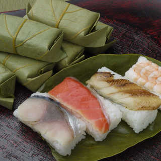 創業文久元年1861年「平宗」冷凍 柿の葉ずし（計４種１０個）