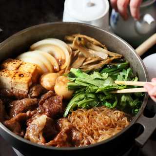 「京都モリタ屋」 A5鹿児島黒牛肩モモすき焼き用 500g