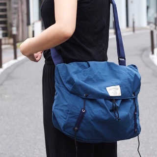 SN draw string shoulder