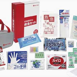 収納便利な救急22点セット