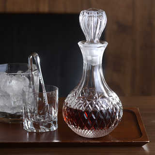 ハンドメイド ウイスキーデカンタ クリスタルガラス  ブランデー デキャンタ ウイスキー デカンタ ガラス製 日本製 おしゃれ 酒好き