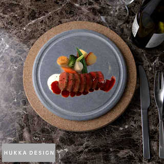 食器 北欧 おしゃれ 天然石 HUKKA DESIGN ステーキ皿 カレリアンソープストーン ラウンド コルク式セット  保冷 保温