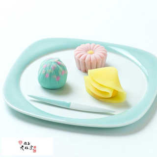 鍋島虎仙窯 鍋島青磁 菓子盆  菓子皿 銘々皿 日本製 和食器 おしゃれ モダン 磁器 青磁 鍋島焼