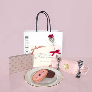 Box Cookie + Financier