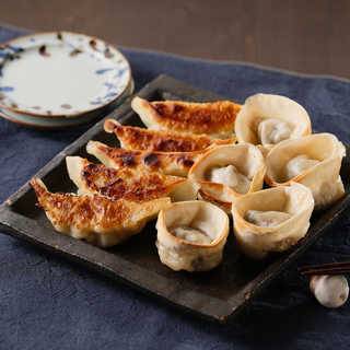 土佐を包む お山の餃子(土佐あかうし・野菜)