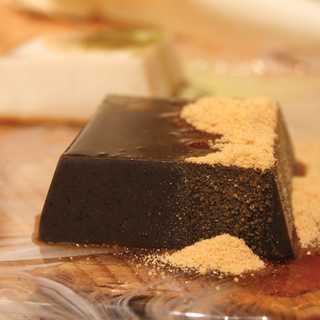 奈良 「桜庵」 和スイーツ胡麻豆腐セット