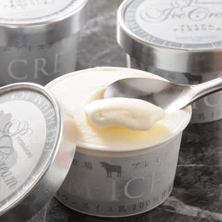 北海道　十勝ドルチェ橋本牧場　プレミアムアイス