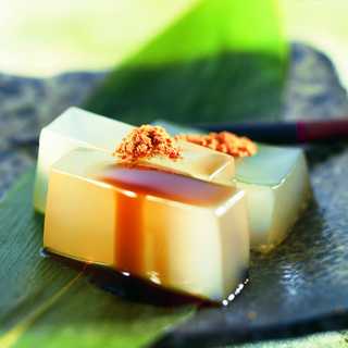 奈良　吉野の葛餅 抹茶味入り