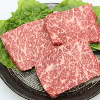 兵庫　「じごろ七厘焼肉 金べこ」 三田和牛　ステーキ用 モモステーキ100g×3