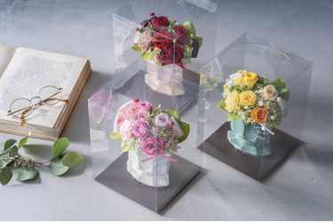 レストローズ　スクエアクッション　花柄　3個 レストローズスクエアクッション花柄3個